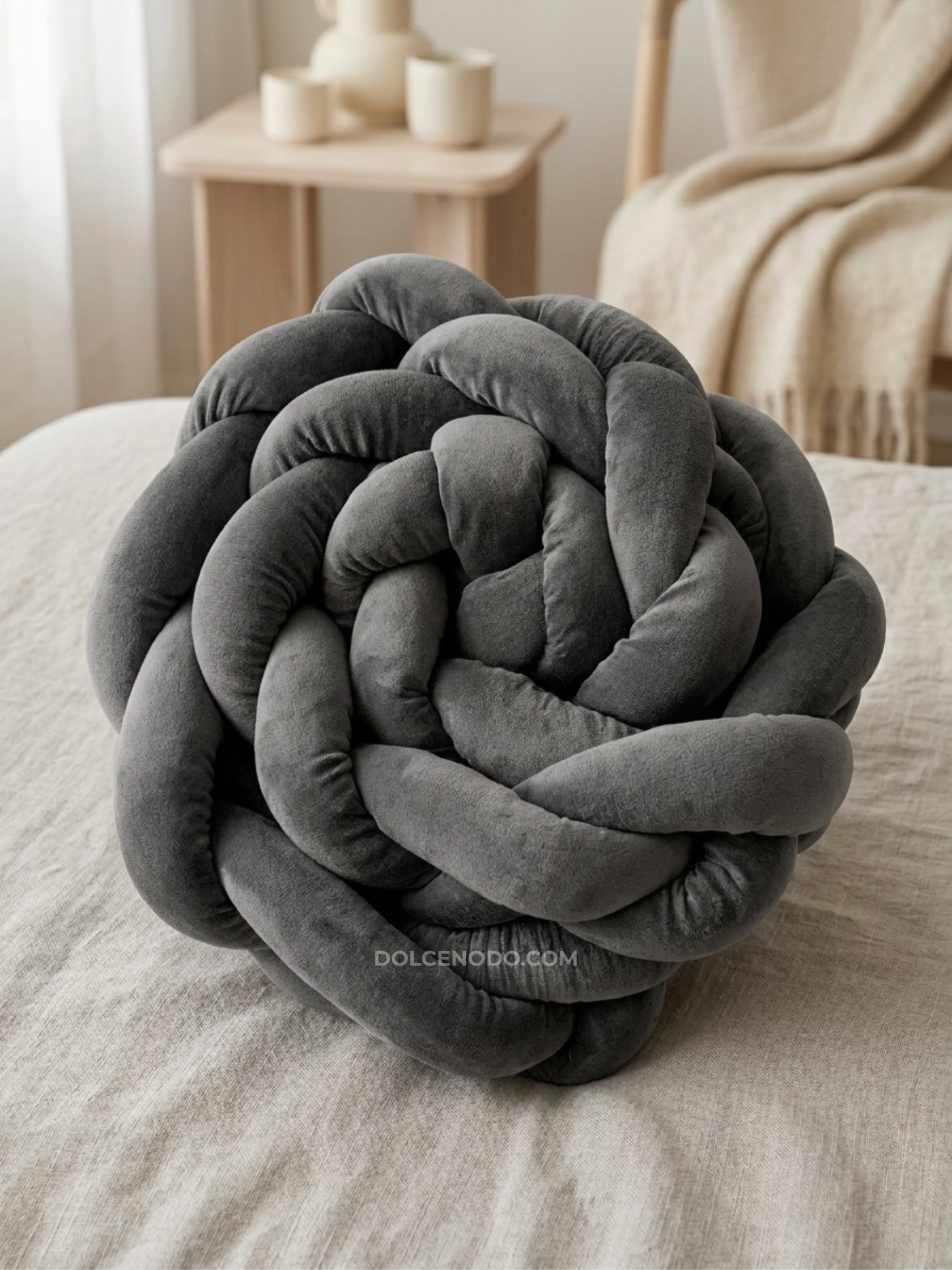 GRAPHITE | Full Bed
